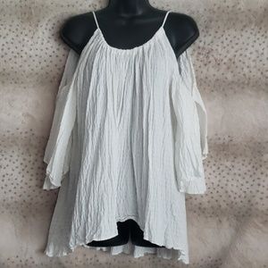 Cotton crinkle gauze cold-shoulder top